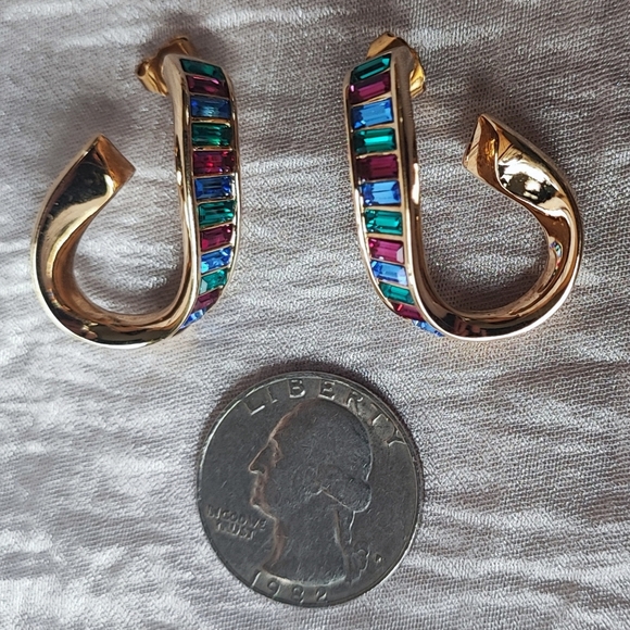 Swarovski Signed Baguette Multi Color Rhinestone Curled Gold Tone Hoop Earrings - Picture 6 of 12